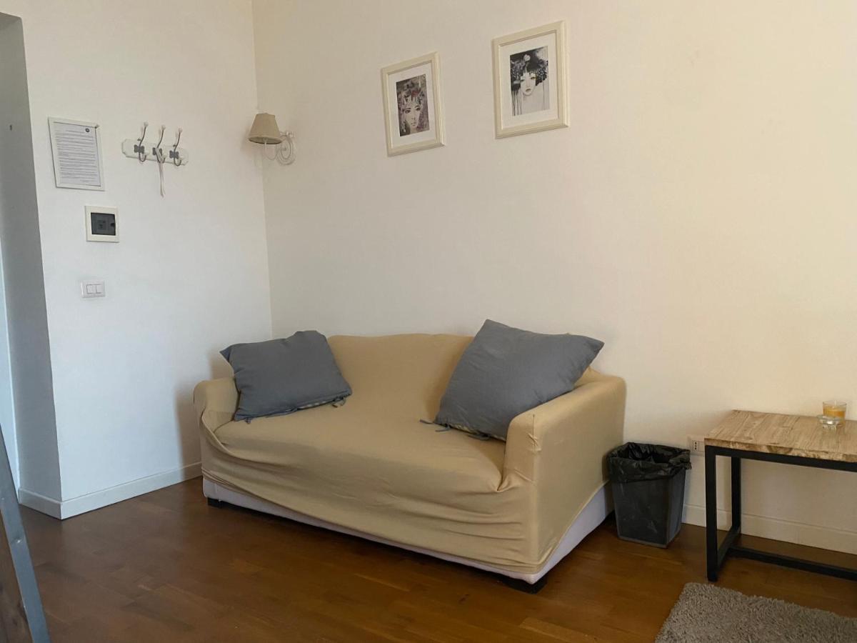 La Rosa Di Roma1 Cozy Big Room In San Giovanni ภายนอก รูปภาพ
